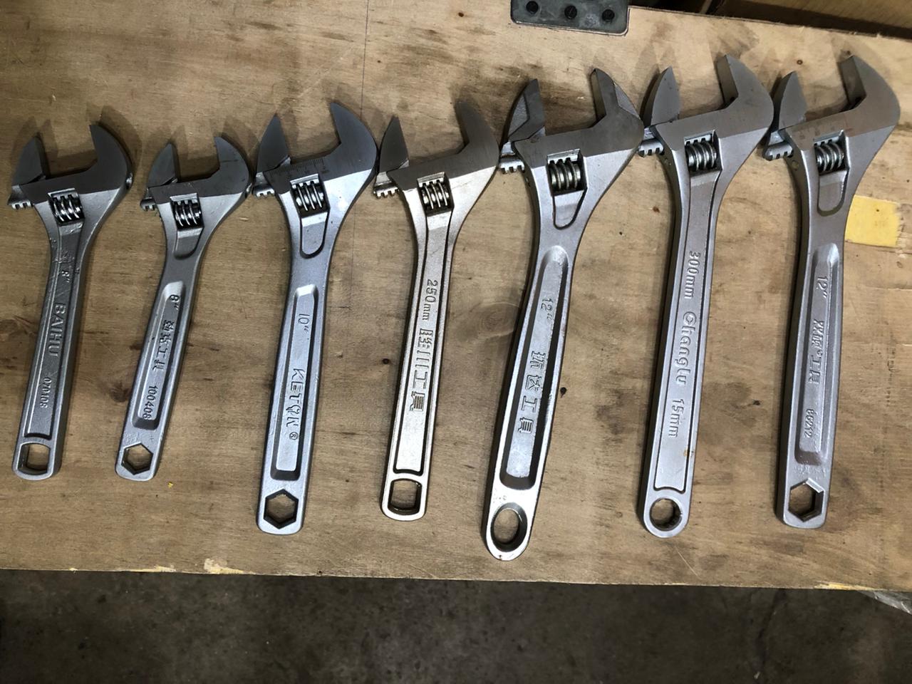 IMPORTED SCREW WRENCH LOT CHINA ORIGINAL