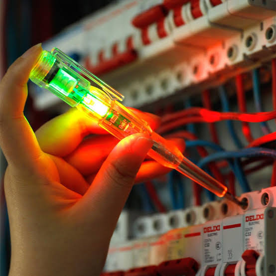 Electric Test Pencil 24-250V Line and Neutral Tester Electrical Screwdriver